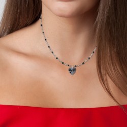 Black pearl necklace...