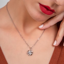 BR01 necklace adorned with...